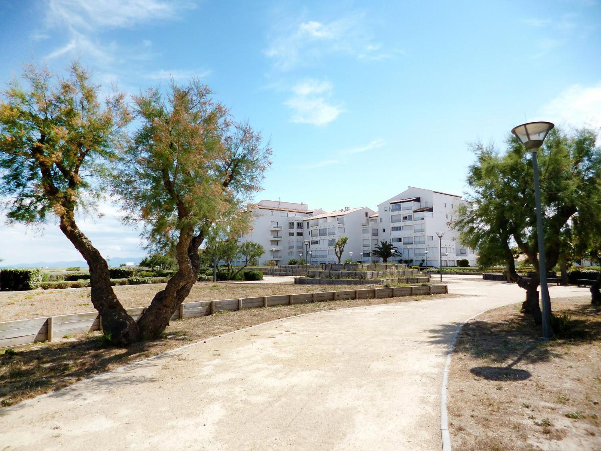 Apartment Les Cyclades-1 By Interhome ルカート エクステリア 写真